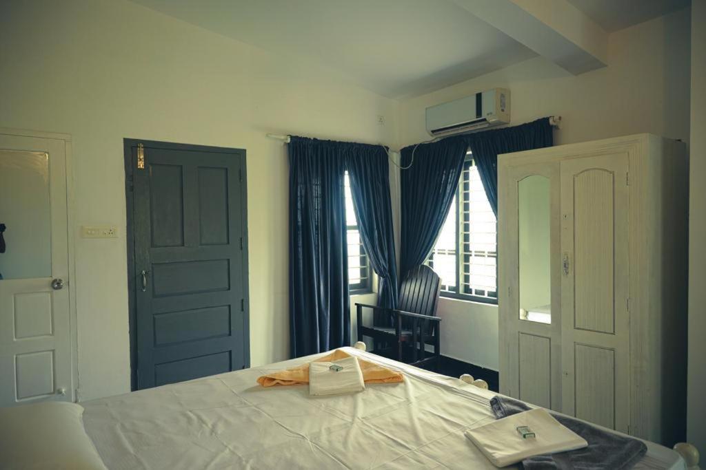 Hotel The First Place Yogaresort, Odayam Varkala